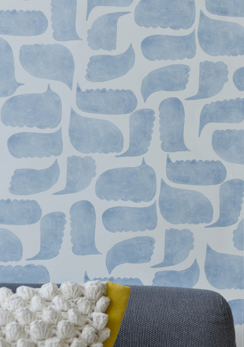 Metolius Chatty Azurite Blue Wallpaper Living Room Detail